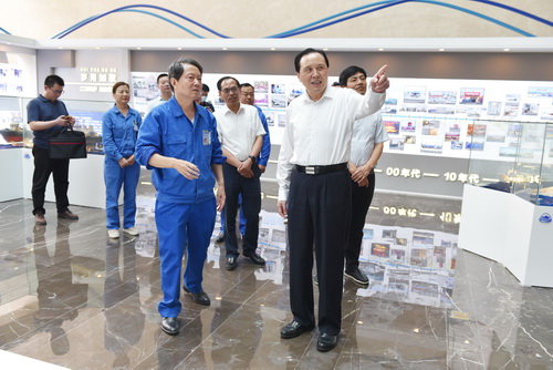 2022-7-7--李健來(lái)廠(chǎng)調研-1--壓縮.JPG