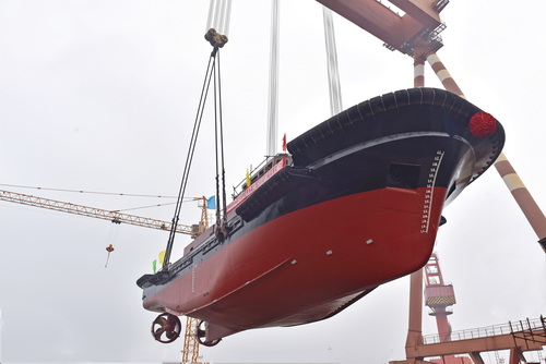 2023-1-13--蘇州銘安船舶5000PS下水--壓縮.JPG